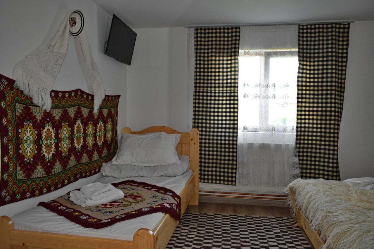 Hotel Casa Vladicu Breb Exteriér fotografie